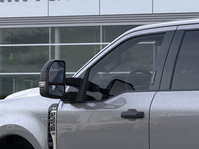 2025 Ford F-250 Super Duty XLT