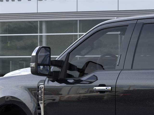 2026 Ford F-350 Super Duty LARIAT