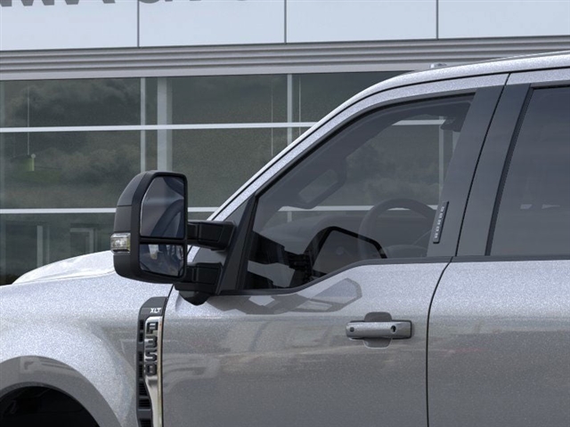 2026 Ford F-350 XLT