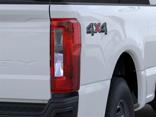 2025 Ford F-250 Super Duty XL