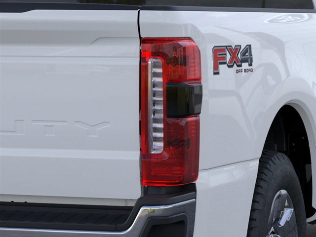 2025 Ford F-350 LARIAT