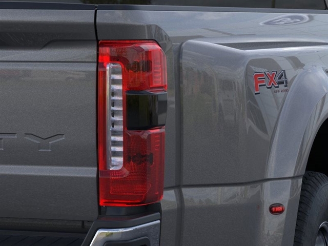 2025 Ford F-350 Super Duty XL