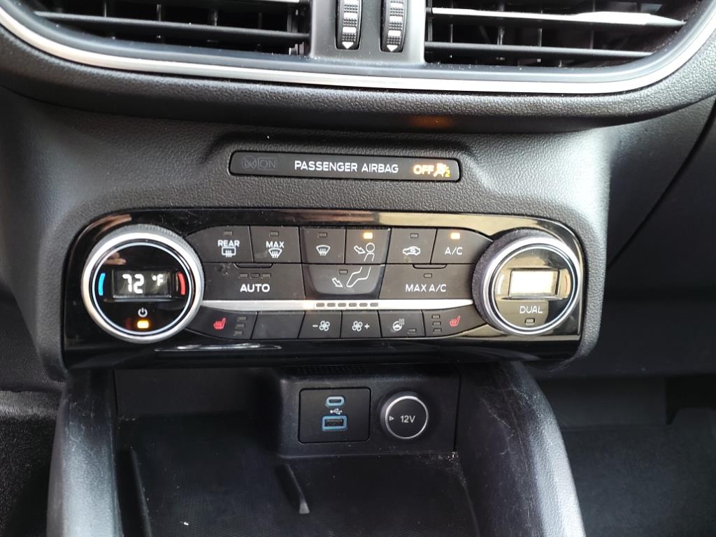 2021 Ford Escape Titanium