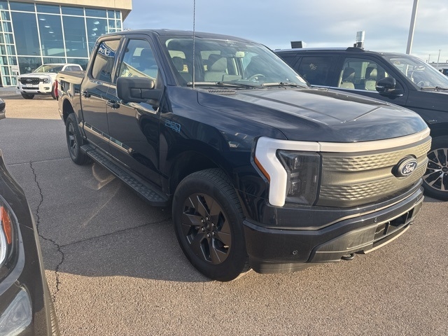 2024 Ford F-150 Lightning Flash