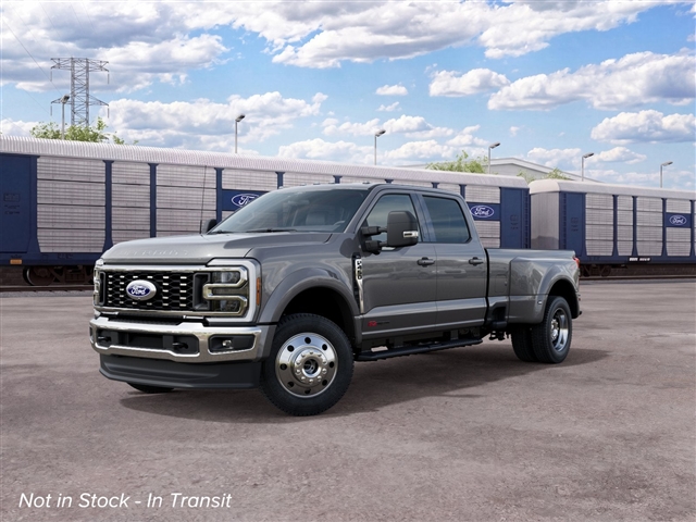 2027 Ford F-450 Super Duty XLT