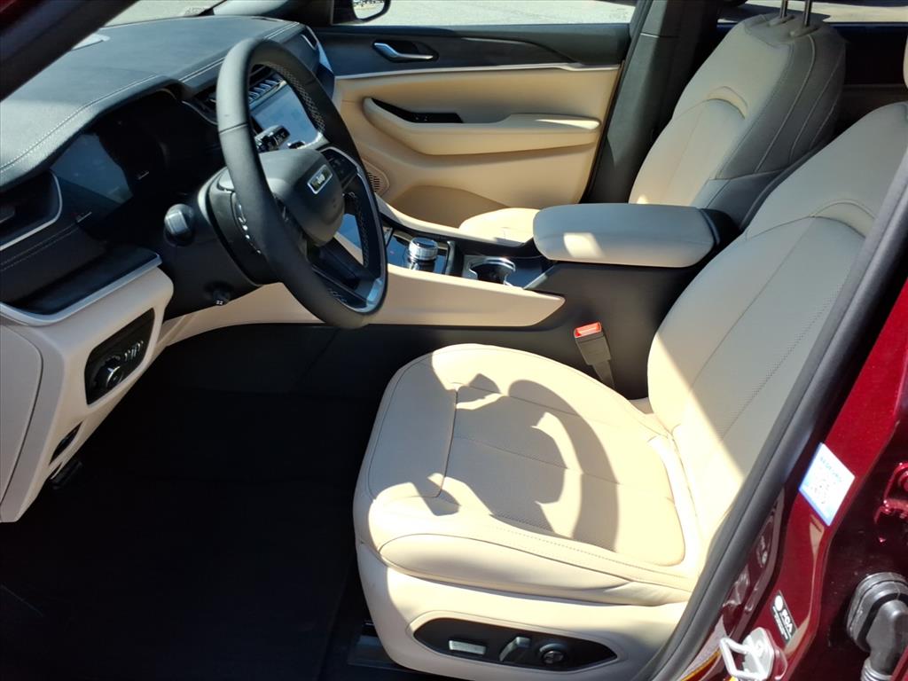 2025 Jeep Grand Cherokee Limited 4x4