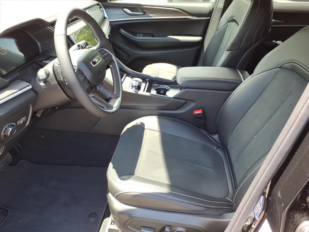 2026 Jeep Grand Cherokee L Altitude 4x4