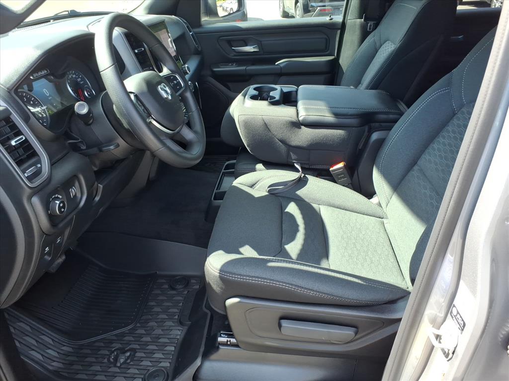 2026 Ram 1500 Warlock Crew Cab 4x4 5'7" Box