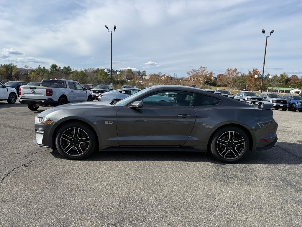2020 Ford Mustang GT Premium Fastback