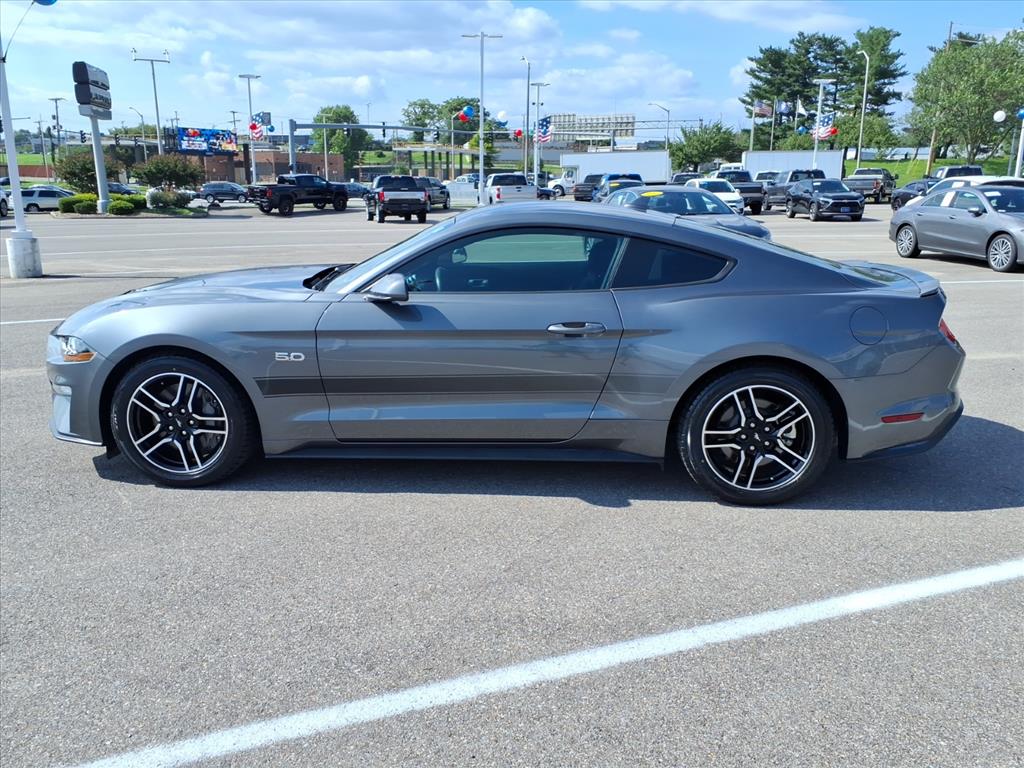 2021 Ford Mustang GT Fastback