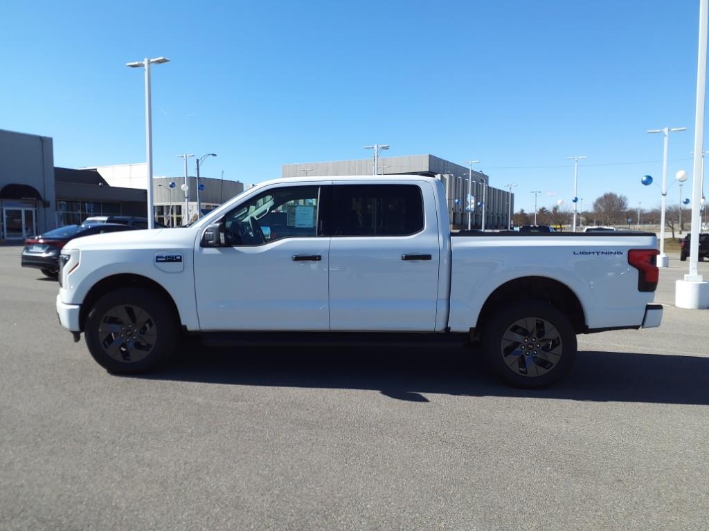 2024 Ford F-150 Lightning XLT