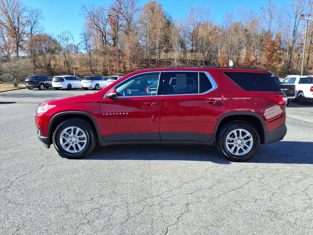 2021 Chevrolet Traverse AWD LT Cloth