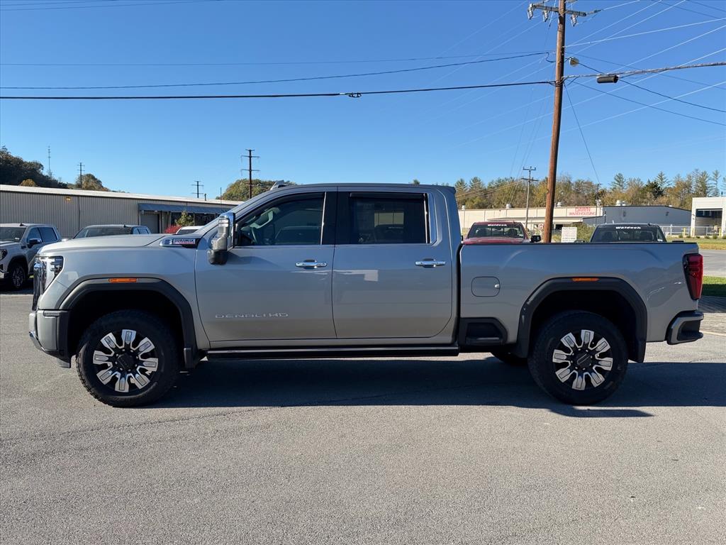2024 GMC Sierra 2500HD Denali