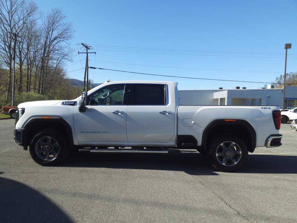 2025 GMC Sierra 2500HD SLT