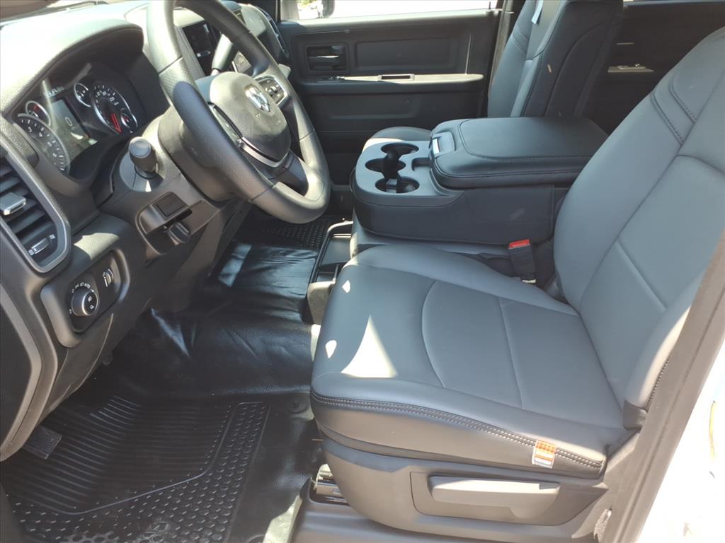 2026 Ram 2500 Tradesman Crew Cab 4x4 8' Box