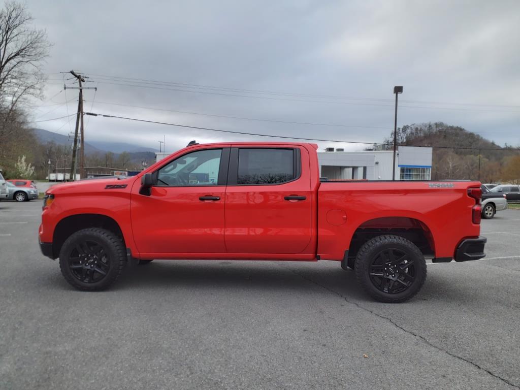 2024 Chevrolet Silverado 1500 Custom Trail Boss