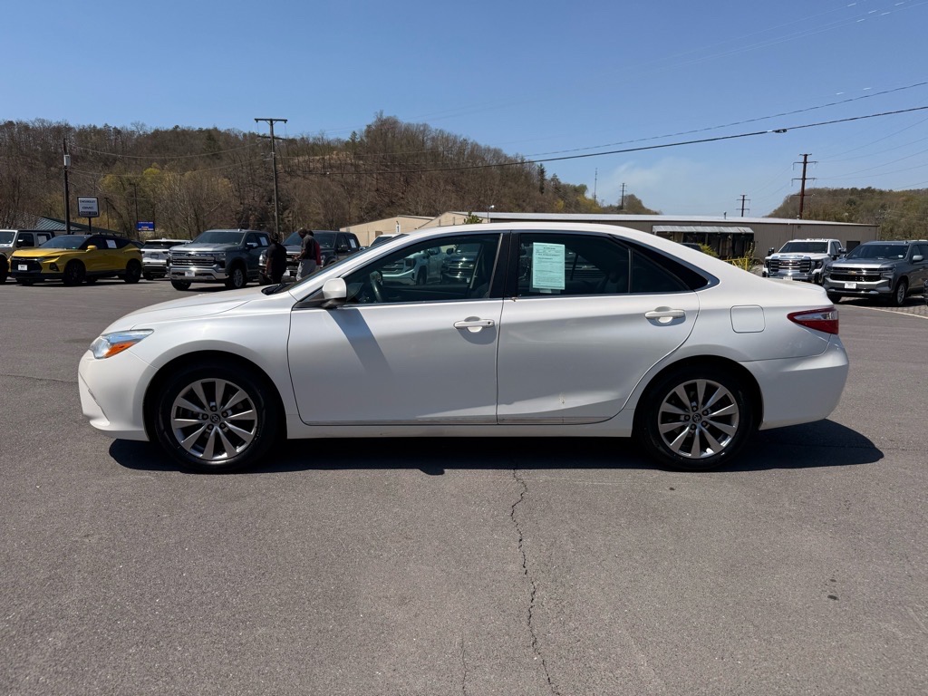 2017 Toyota Camry XLE