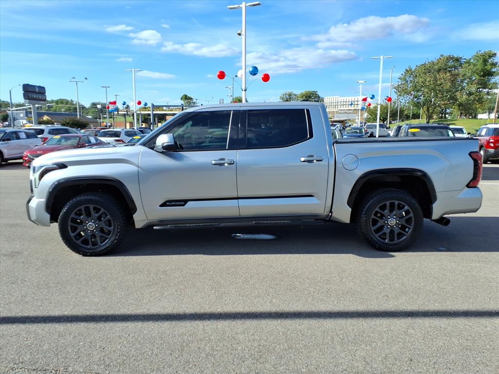 2023 Toyota Tundra Hybrid Platinum