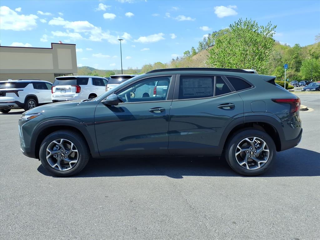 2026 Chevrolet Trax FWD LT