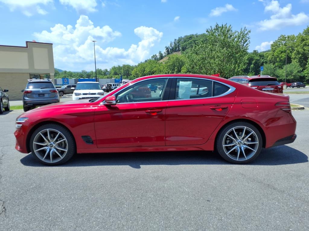 2023 Genesis G70 2.0T
