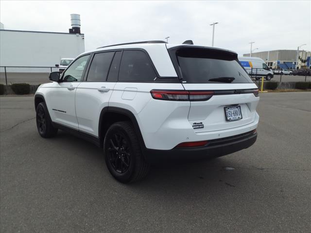 2024 Jeep Grand Cherokee Altitude