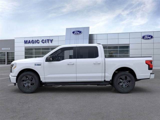 2025 Ford F-150 Lightning Flash