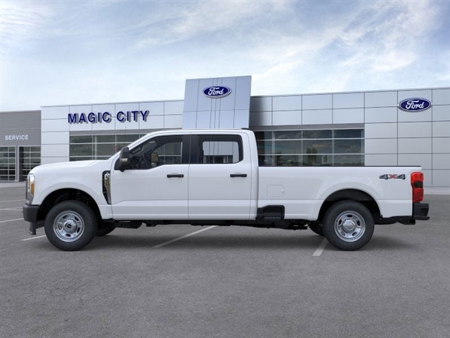 2025 Ford F-350 Super Duty XL