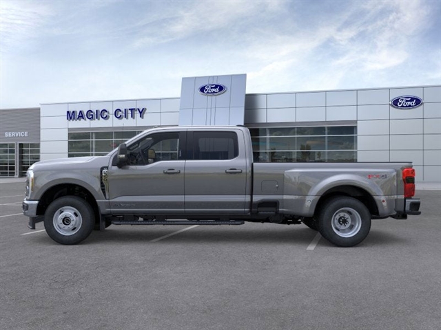 2026 Ford F-350 XLT