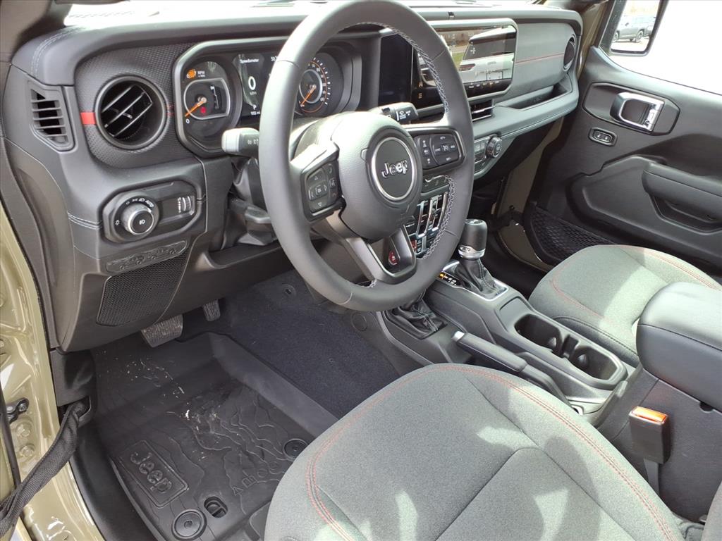 2025 Jeep Wrangler 4-Door Rubicon 4x4