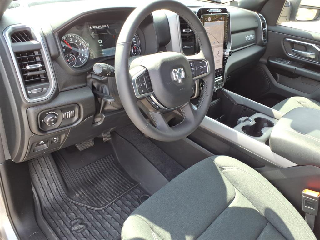 2025 Ram 1500 Big Horn Crew Cab 4x4 5'7" Box