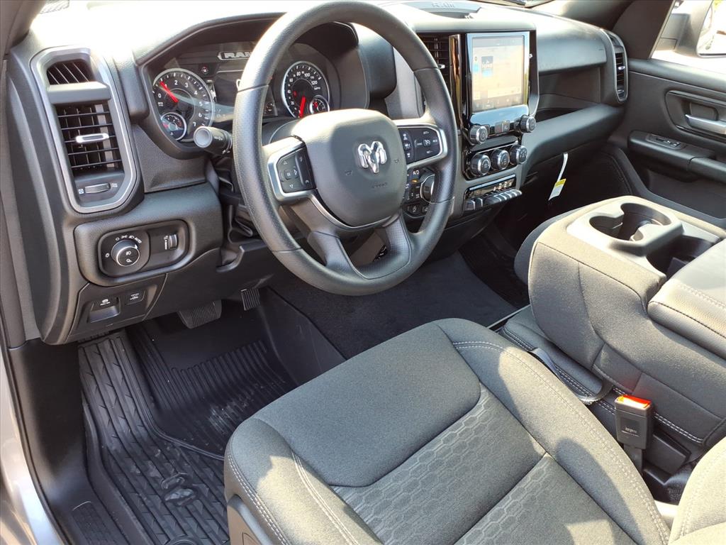 2026 Ram 1500 Warlock Crew Cab 4x4 5'7" Box