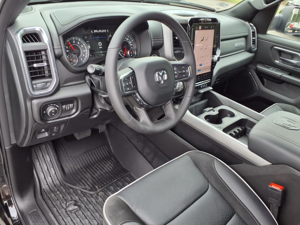 2025 Ram 1500 Laramie Crew Cab 4x4 5'7" Box