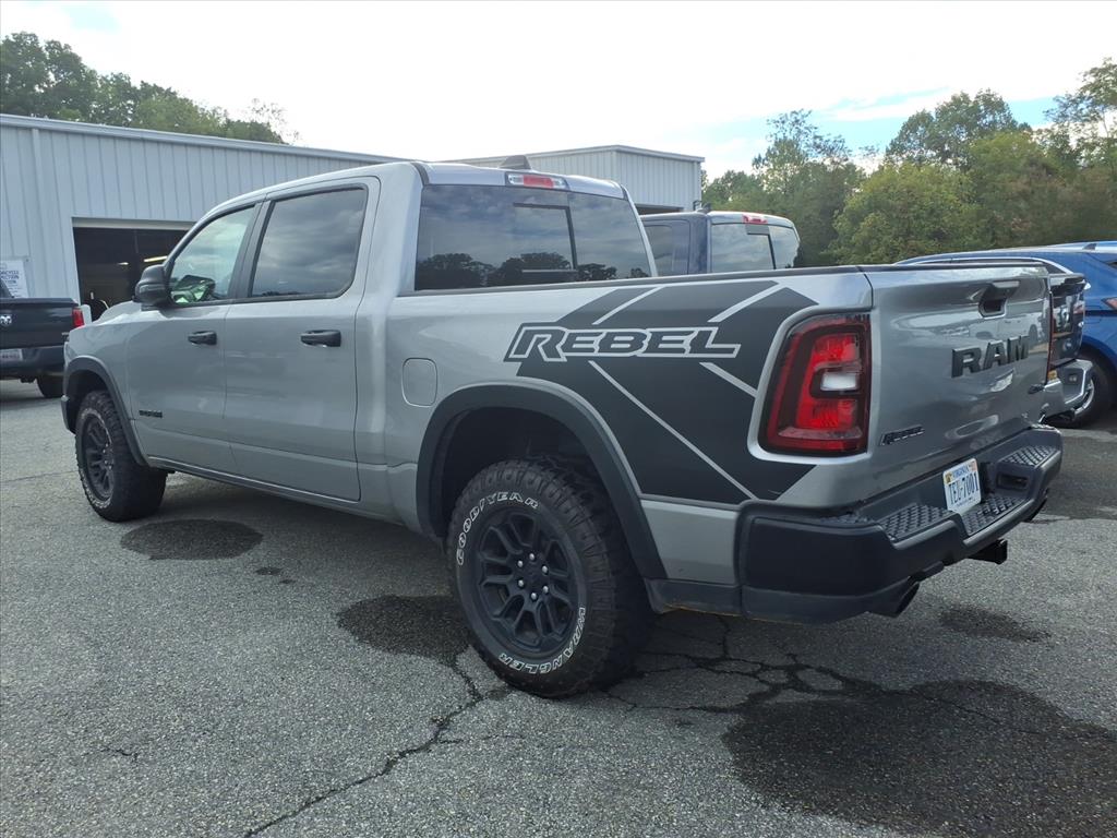 2025 Ram 1500 Rebel Crew Cab 4x4 5'7" Box