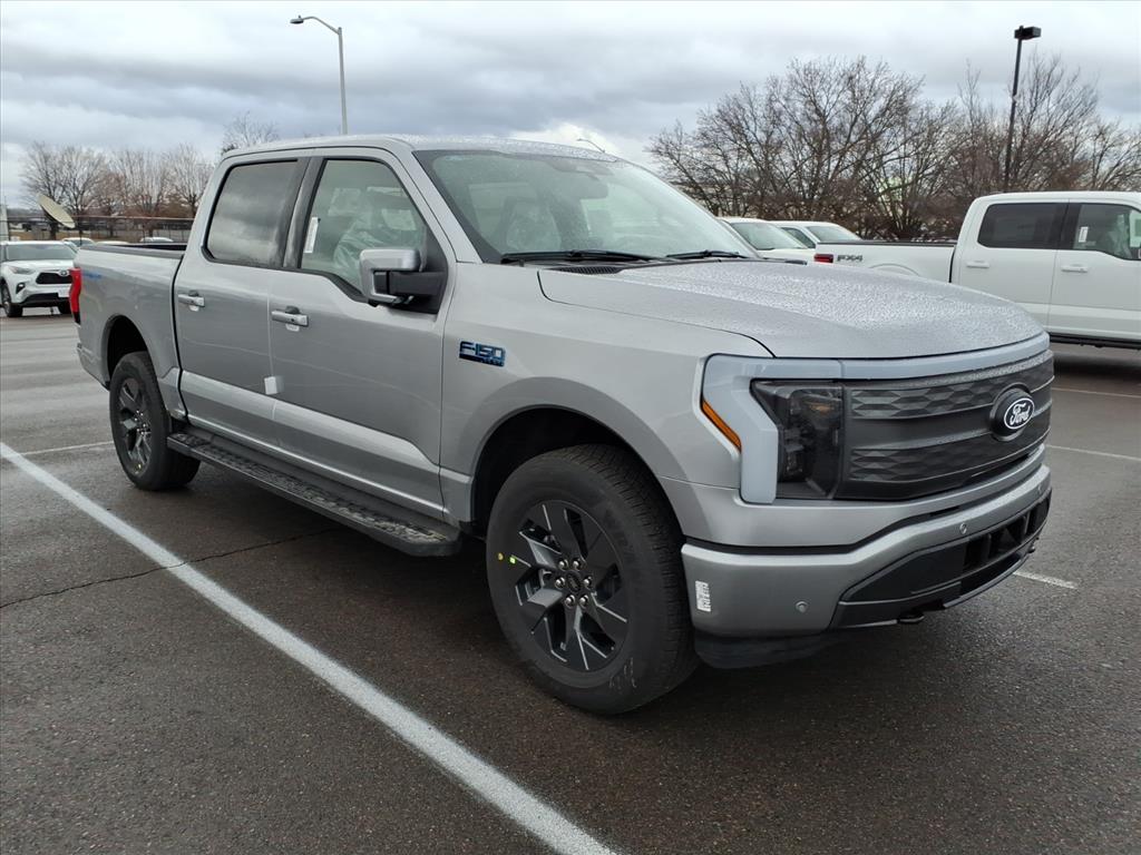 2025 Ford F-150 Lightning LARIAT