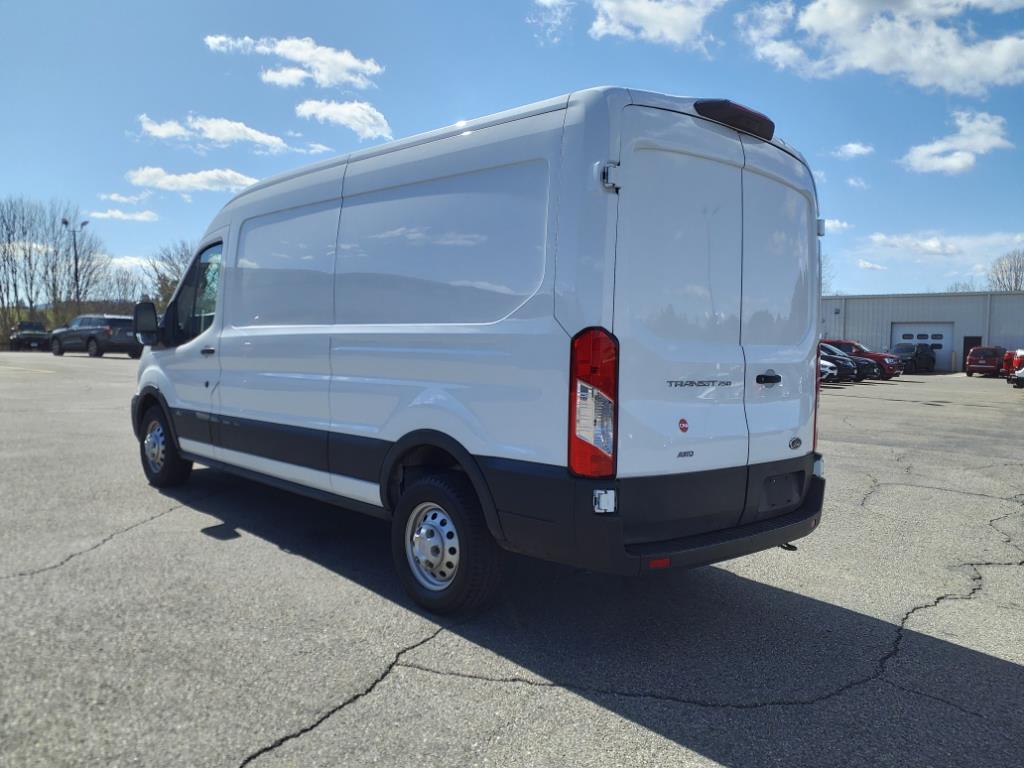 2023 Ford Transit 250