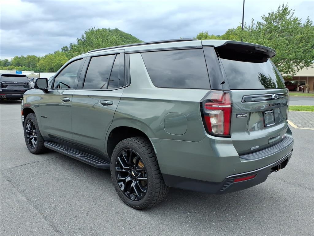 2023 Chevrolet Tahoe 4WD RST