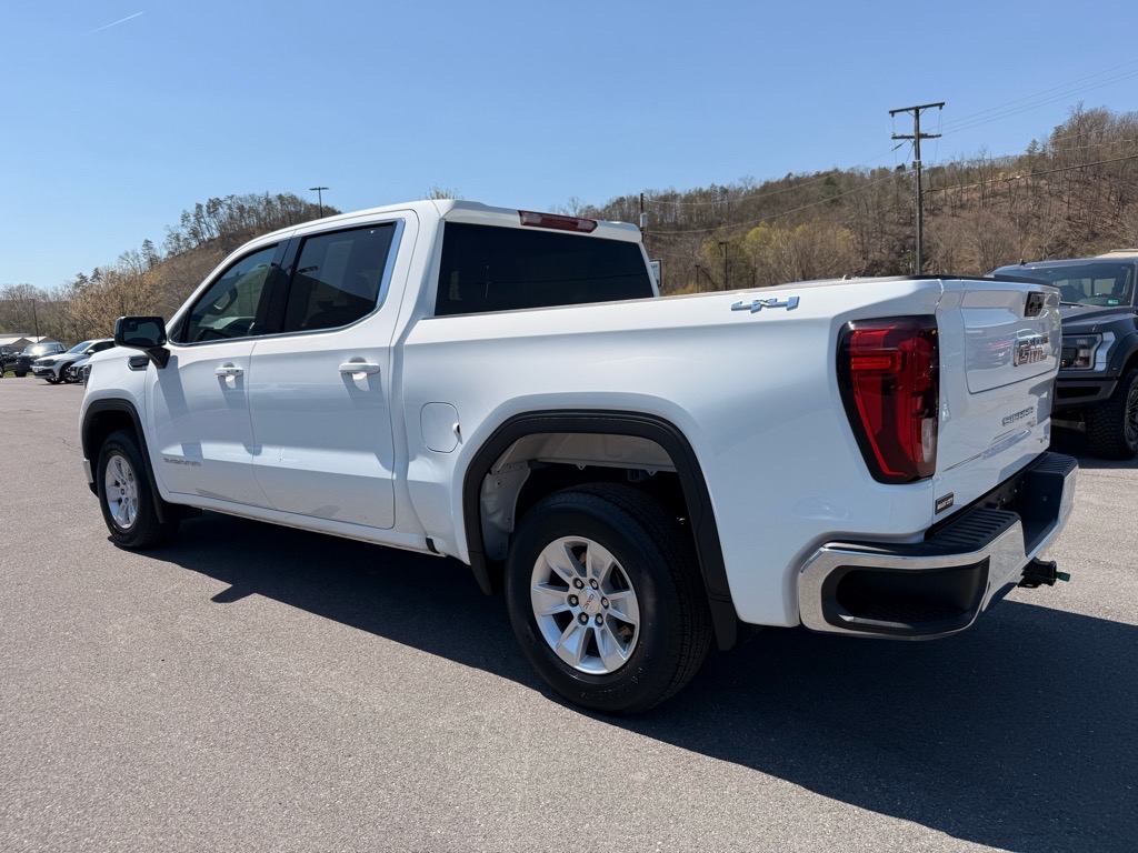 2024 GMC Sierra 1500 SLE