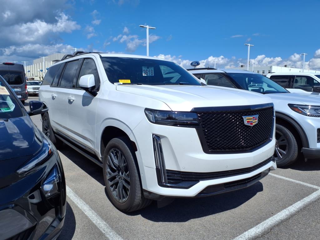 2023 Cadillac Escalade ESV Sport