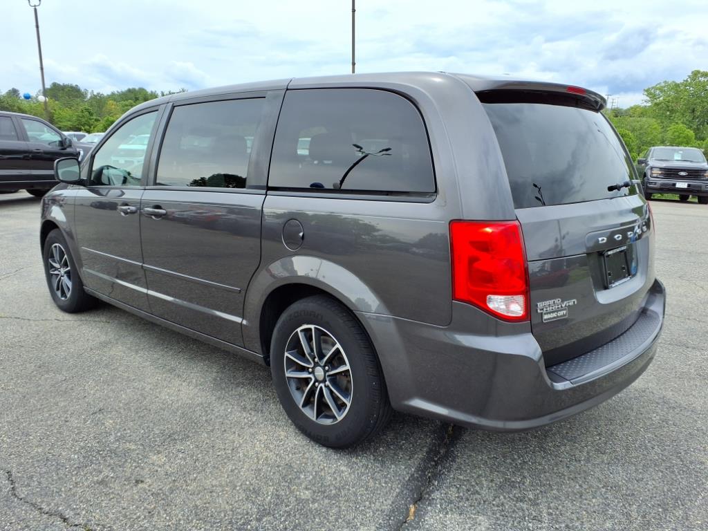 2017 Dodge Grand Caravan SE
