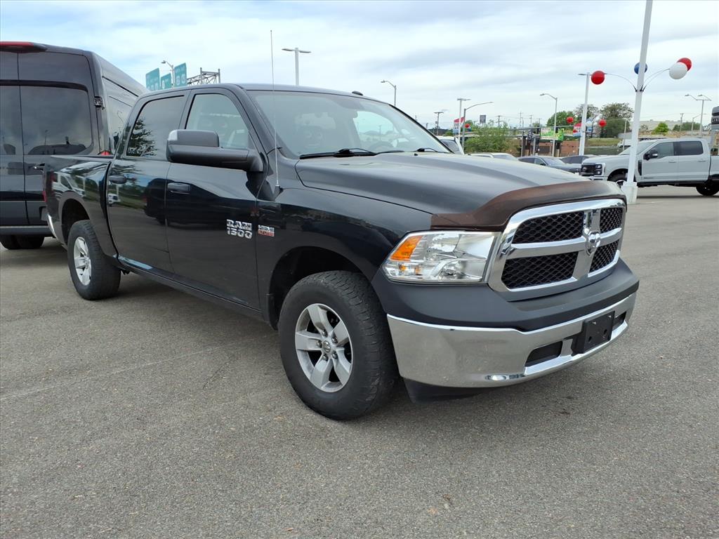 2017 Ram 1500 Tradesman Crew Cab 4x4 5'7" Box