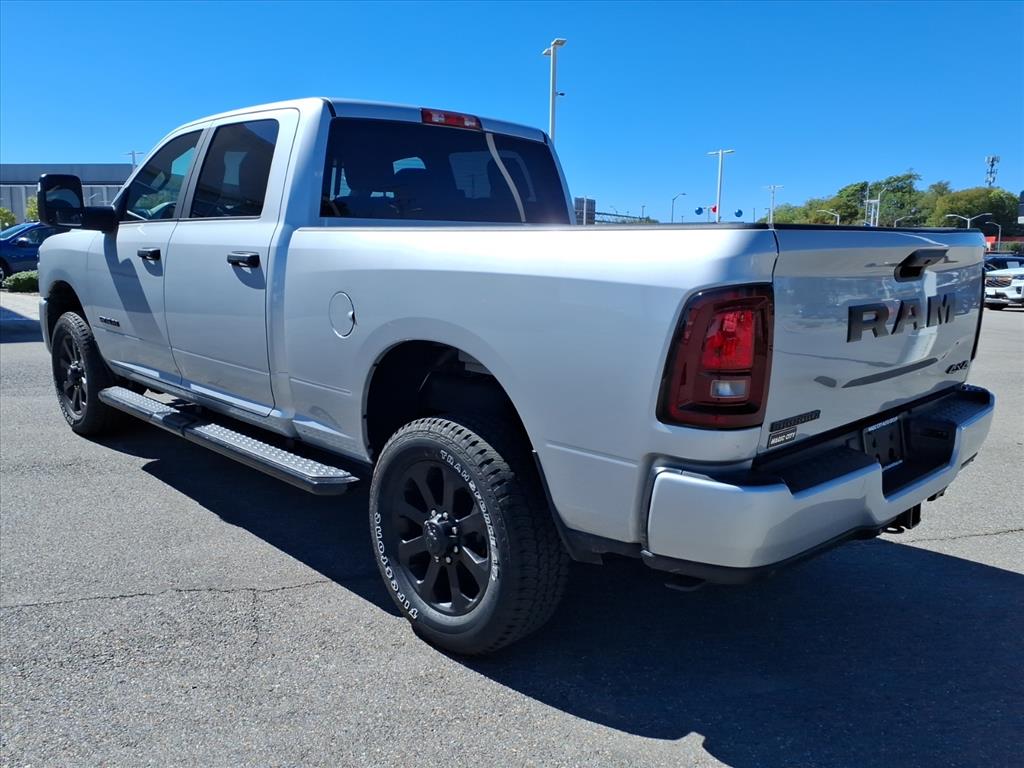 2026 Ram 2500 Big Horn Crew Cab 4x4 6'4" Box