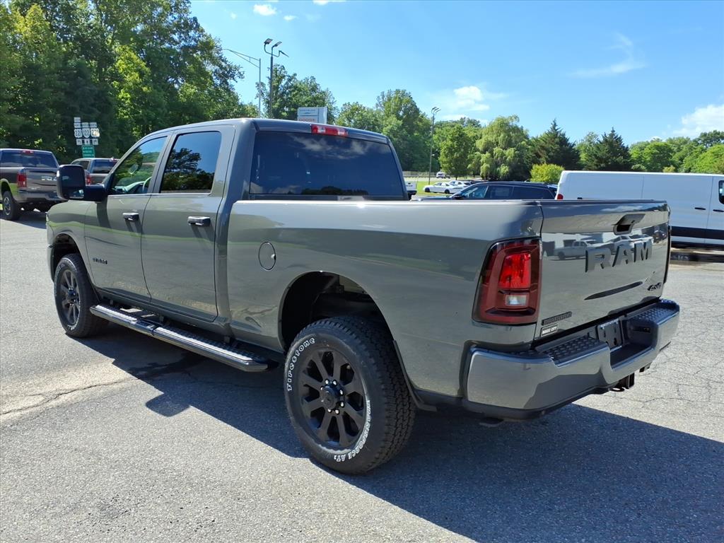 2026 Ram 2500 Big Horn Crew Cab 4x4 6'4" Box