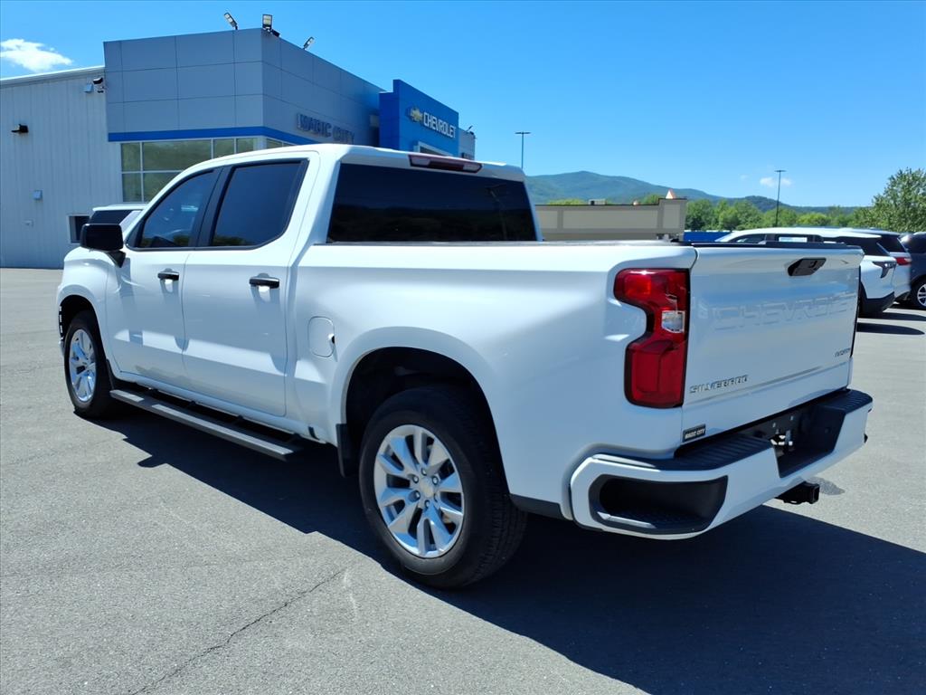 2022 Chevrolet Silverado 1500 LTD Custom