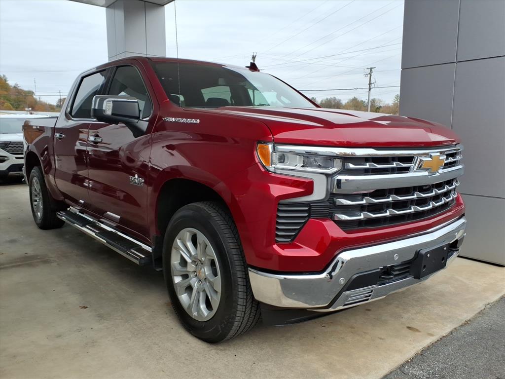 2025 Chevrolet Silverado 1500 4WD Crew Cab Short Bed LTZ