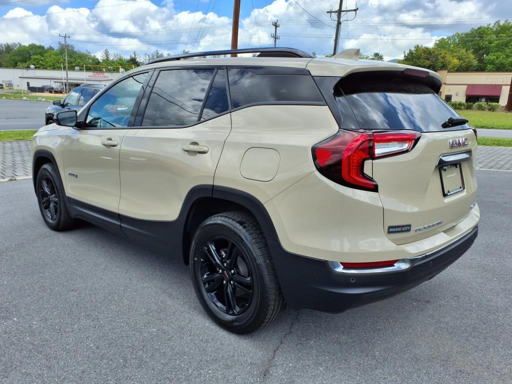 2022 GMC Terrain AT4