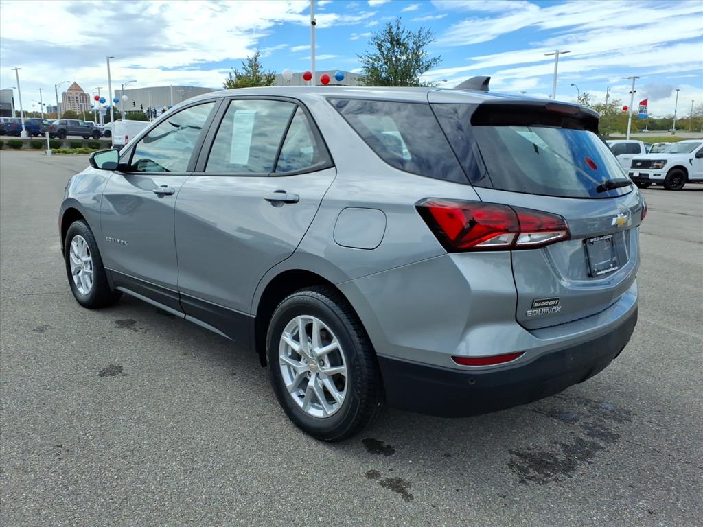 2023 Chevrolet Equinox AWD LS