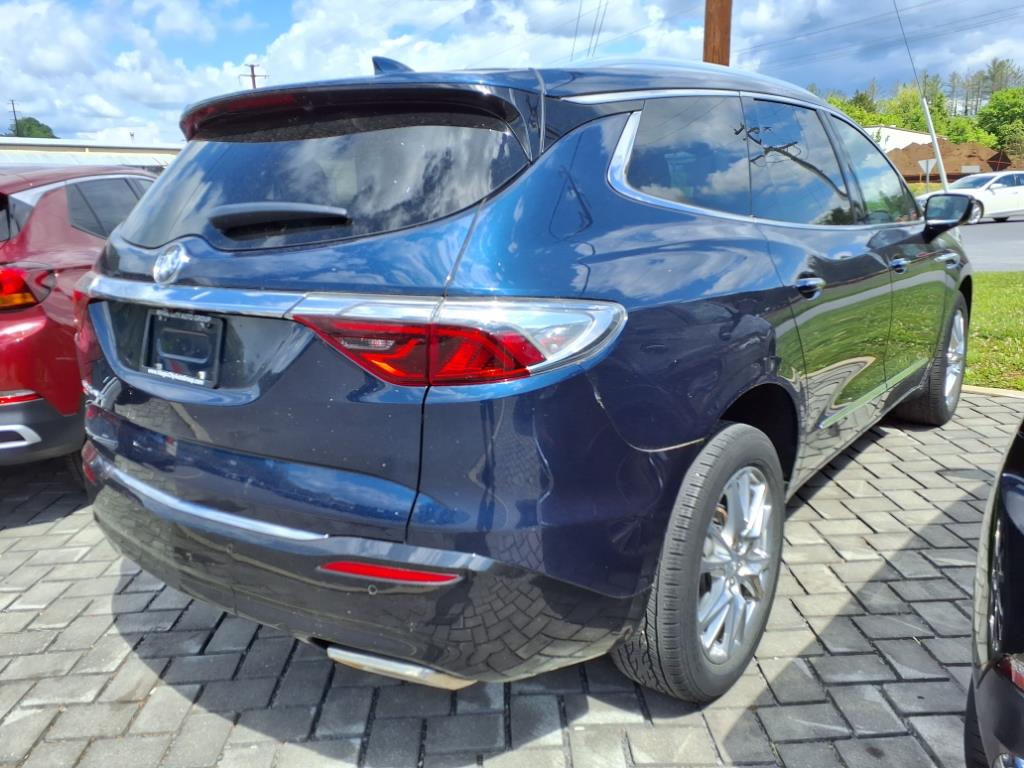2022 Buick Enclave Essence