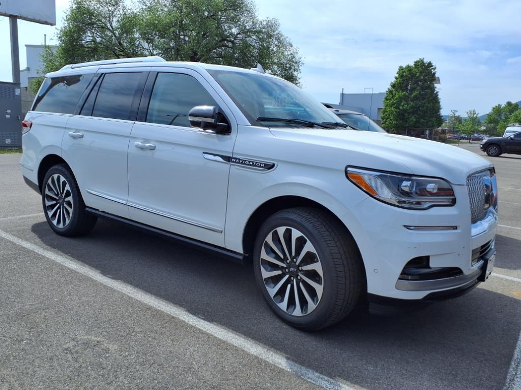 2022 Lincoln Navigator Reserve
