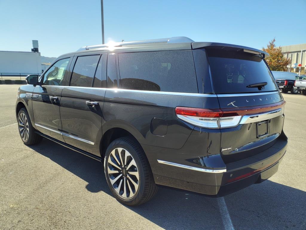2024 Lincoln Navigator L Reserve