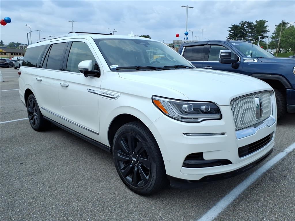 2023 Lincoln Navigator Reserve L